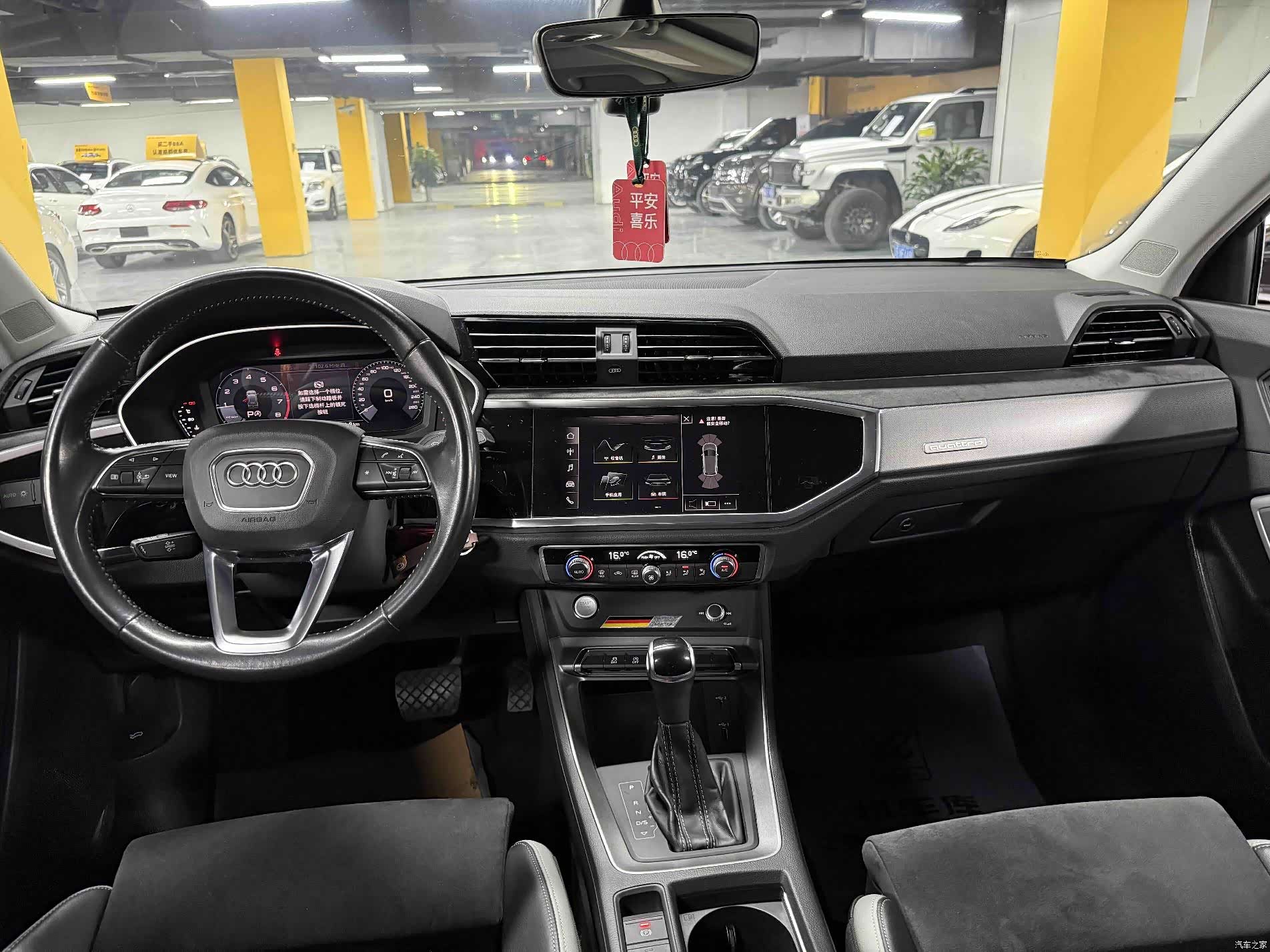 Audi Q3, 2021 все фото