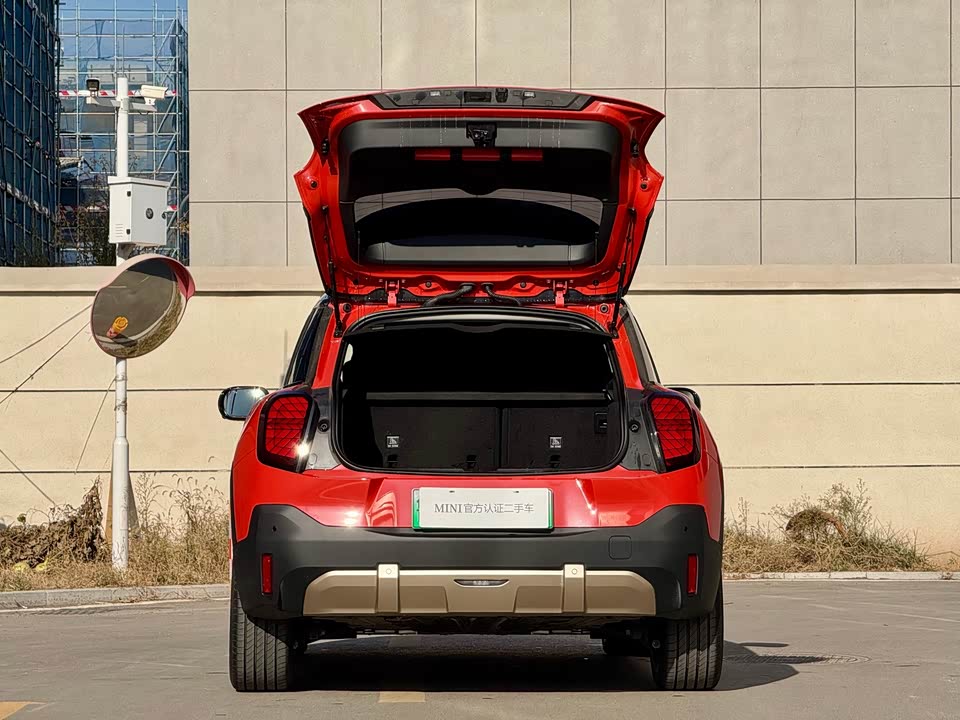 MINI Electric ACEMAN