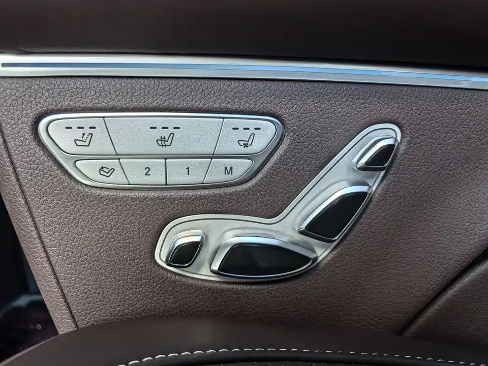 Mercedes-Benz V-class Mercedes-Benz V-class