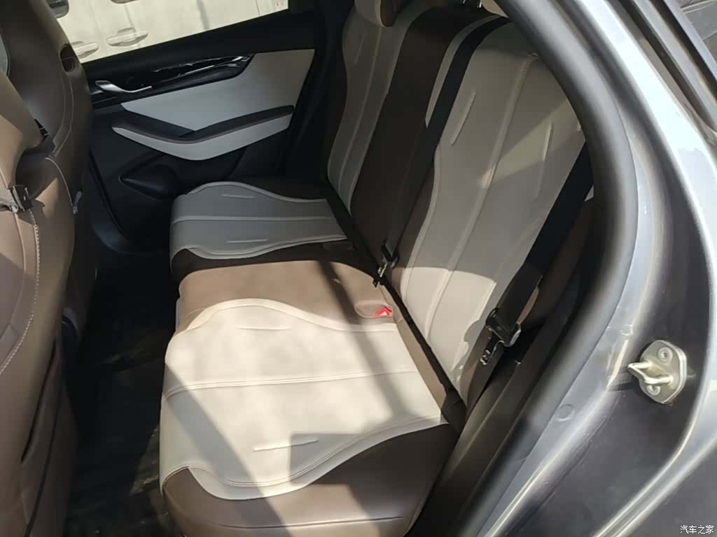 BYD Qin, 2024 17