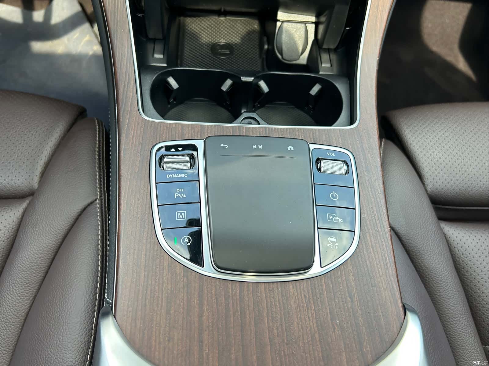 Mercedes-Benz GLC, 2021 13