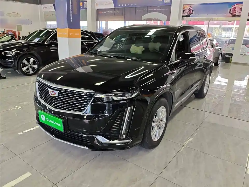 Cadillac XT6