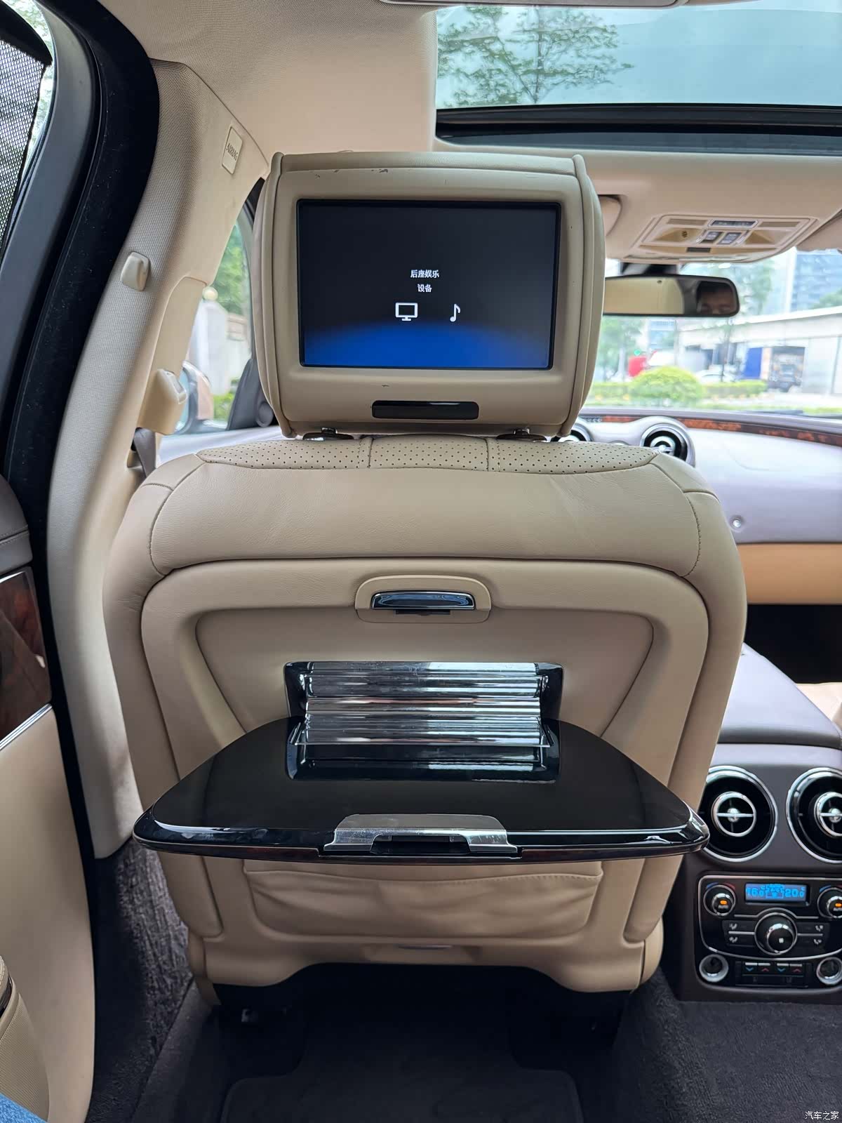 Jaguar XJ, 2012 31