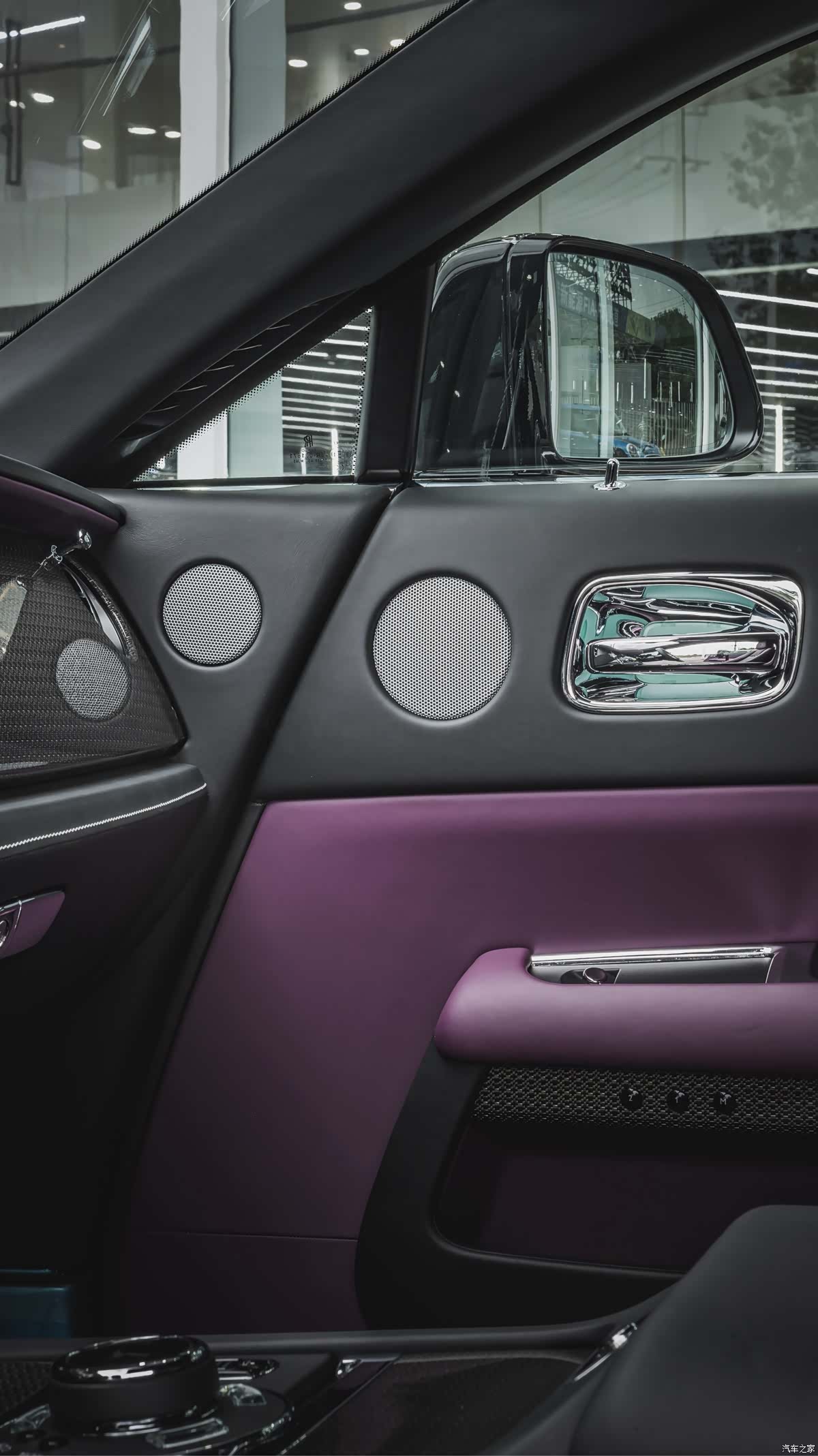 Rolls-Royce Wraith, 2021 11