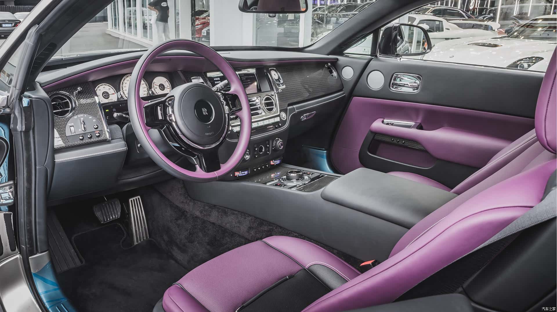 Rolls-Royce Wraith, 2021 13