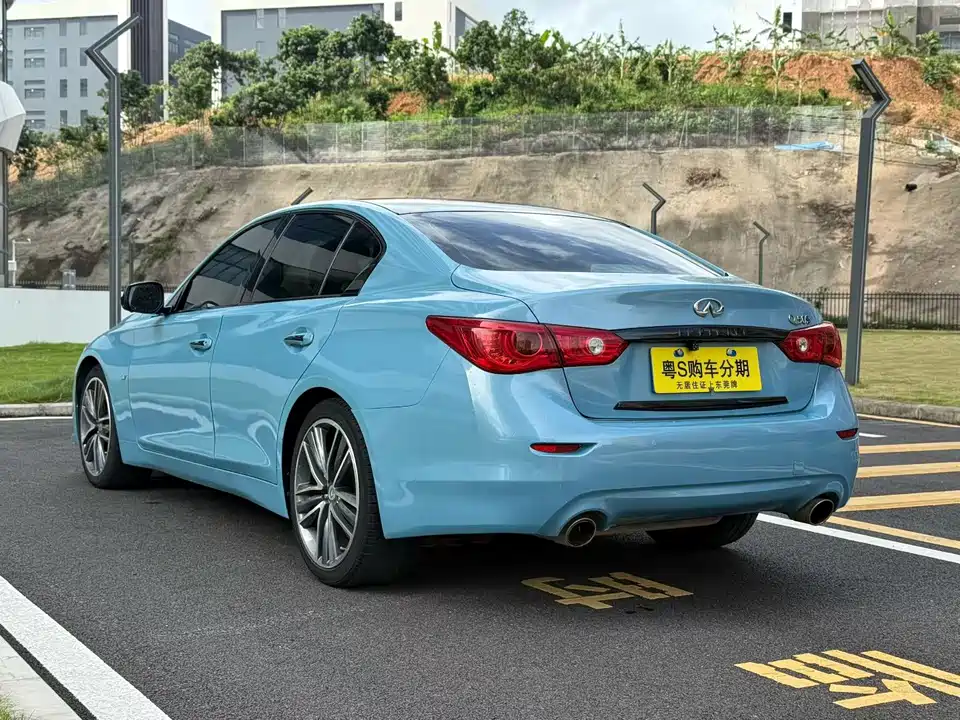 Infiniti Q50