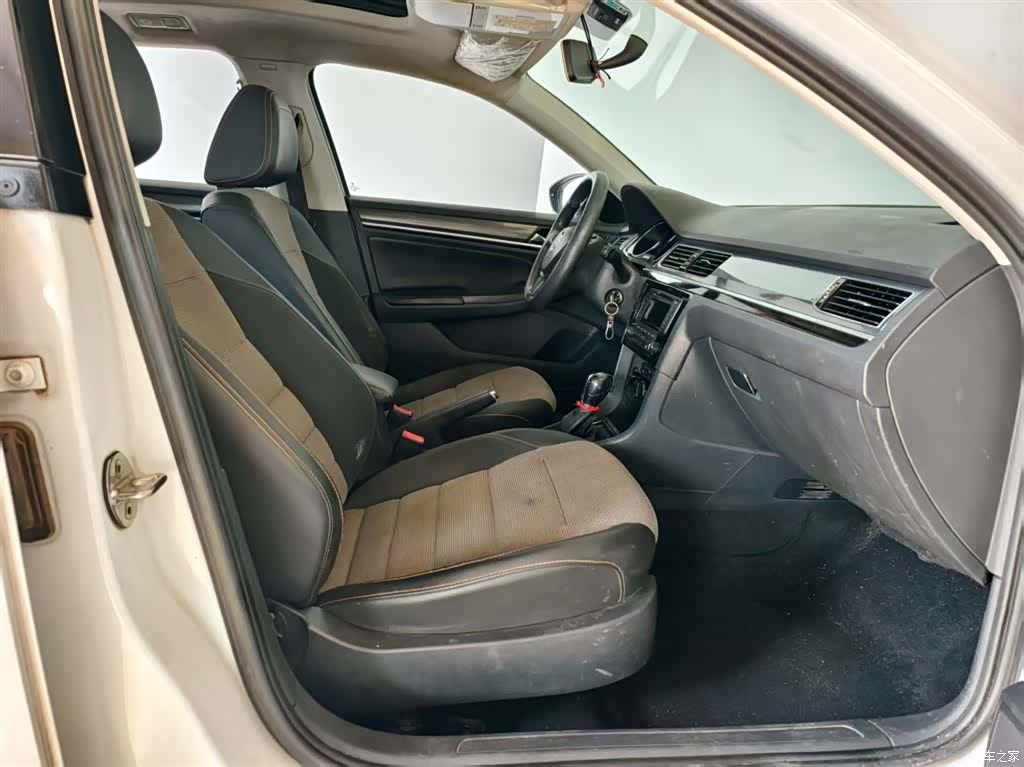 Volkswagen C-TREK, 2017 8