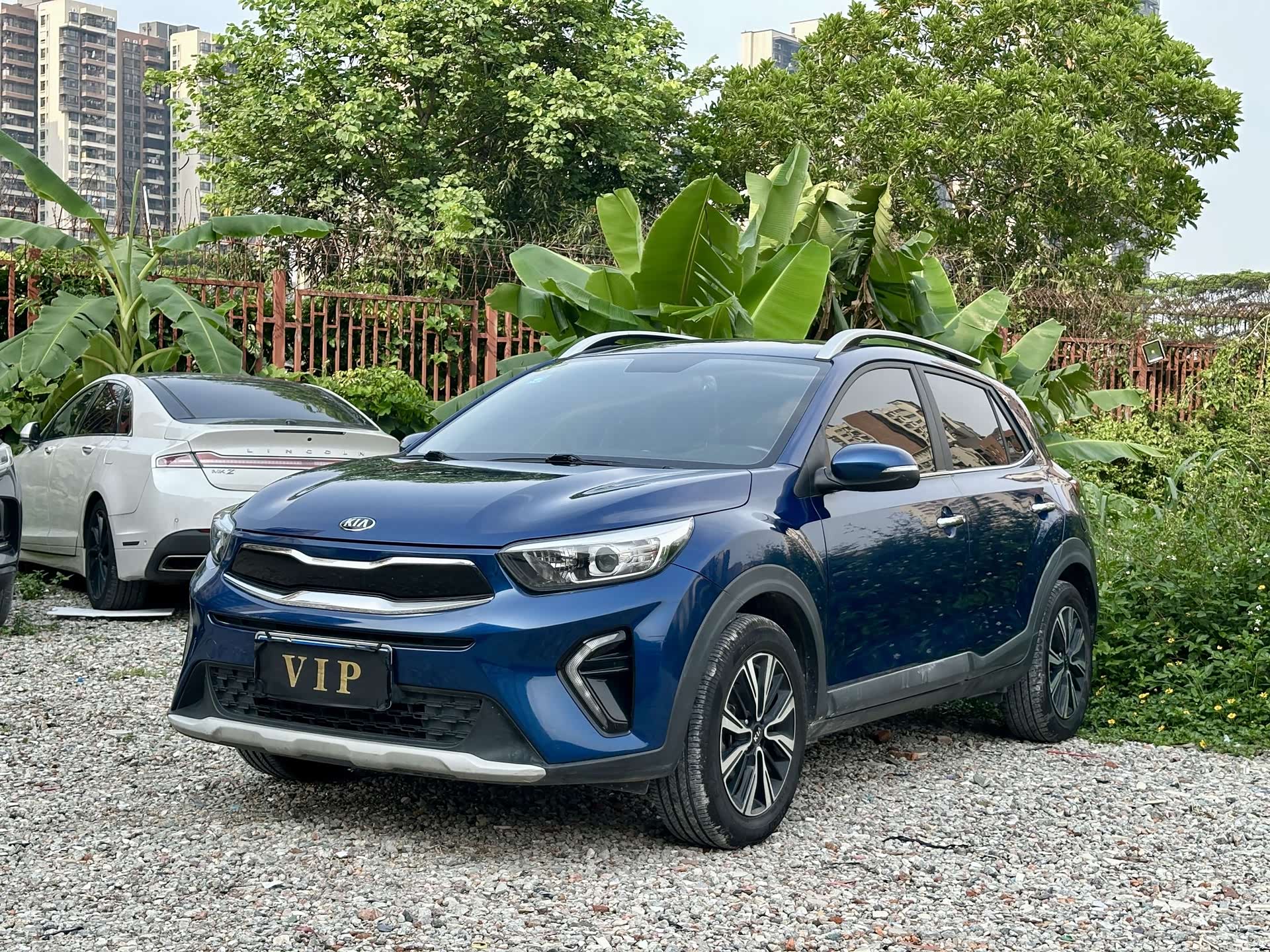 Kia KX1