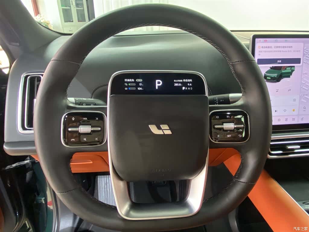 Li Auto L8, 2023 11