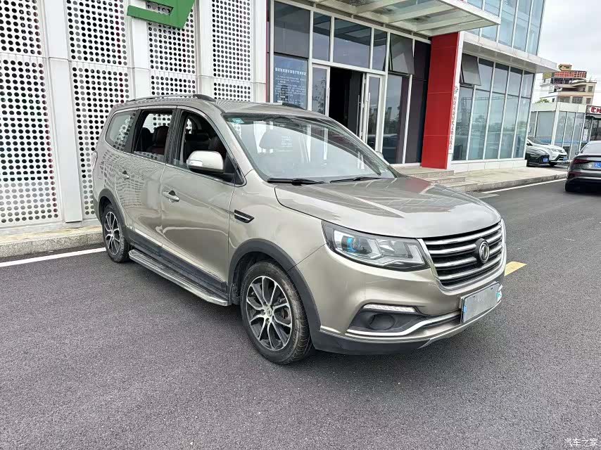 DongFeng SX6, 2017 21