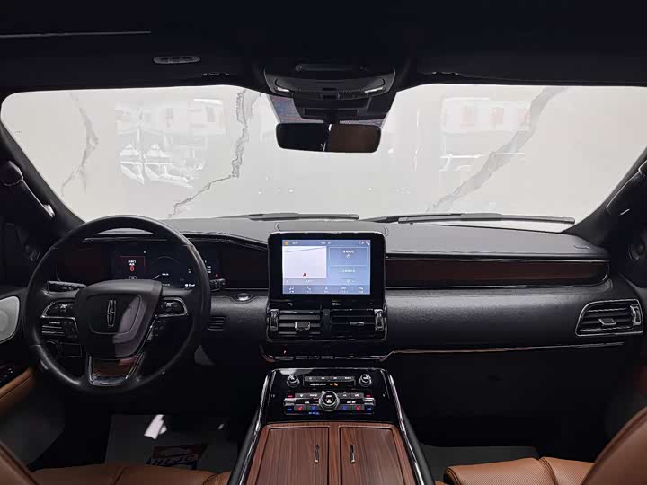 Lincoln Navigator, 2019 года фото 13