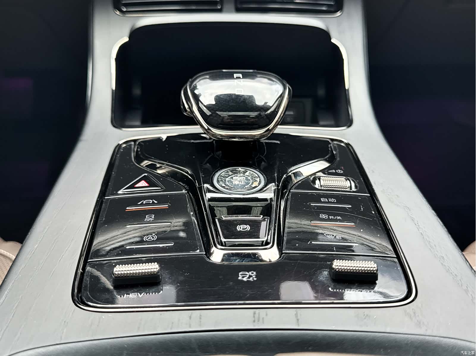 BYD Han, 2022 16