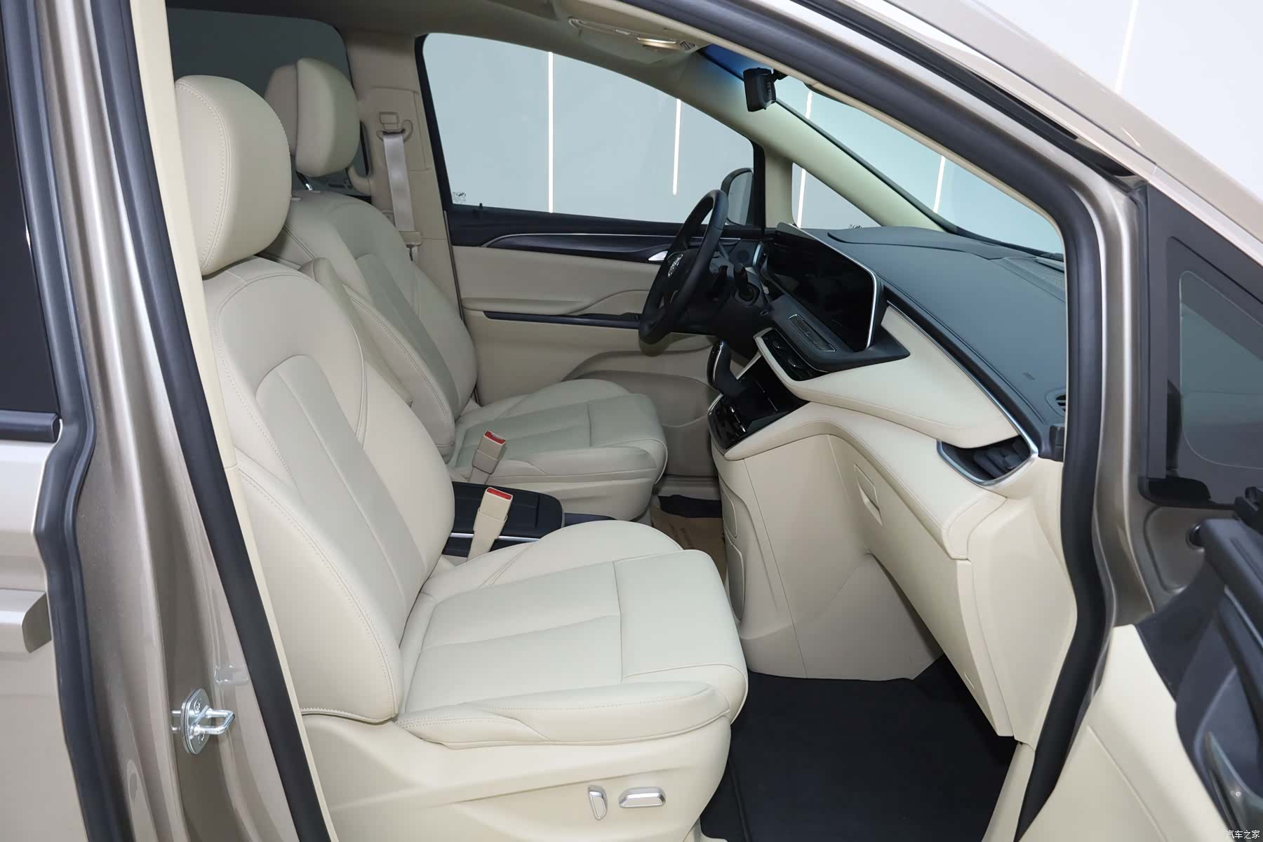 Buick GL8, 2024 23