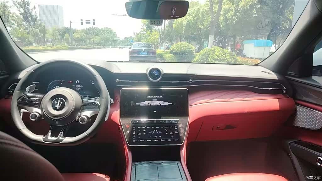 Maserati Grecale, 2023 4