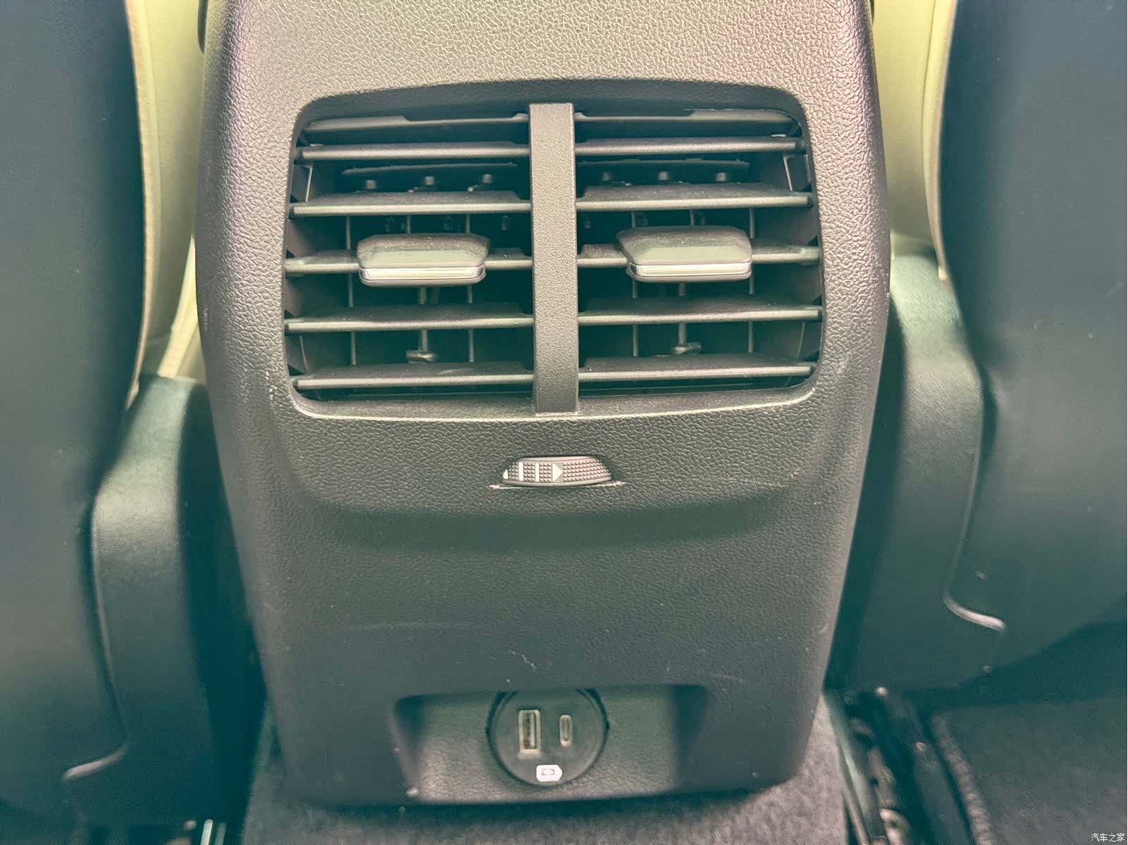 Ford Focus, 2021 13