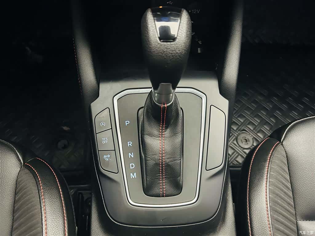Ford Focus, 2023 17