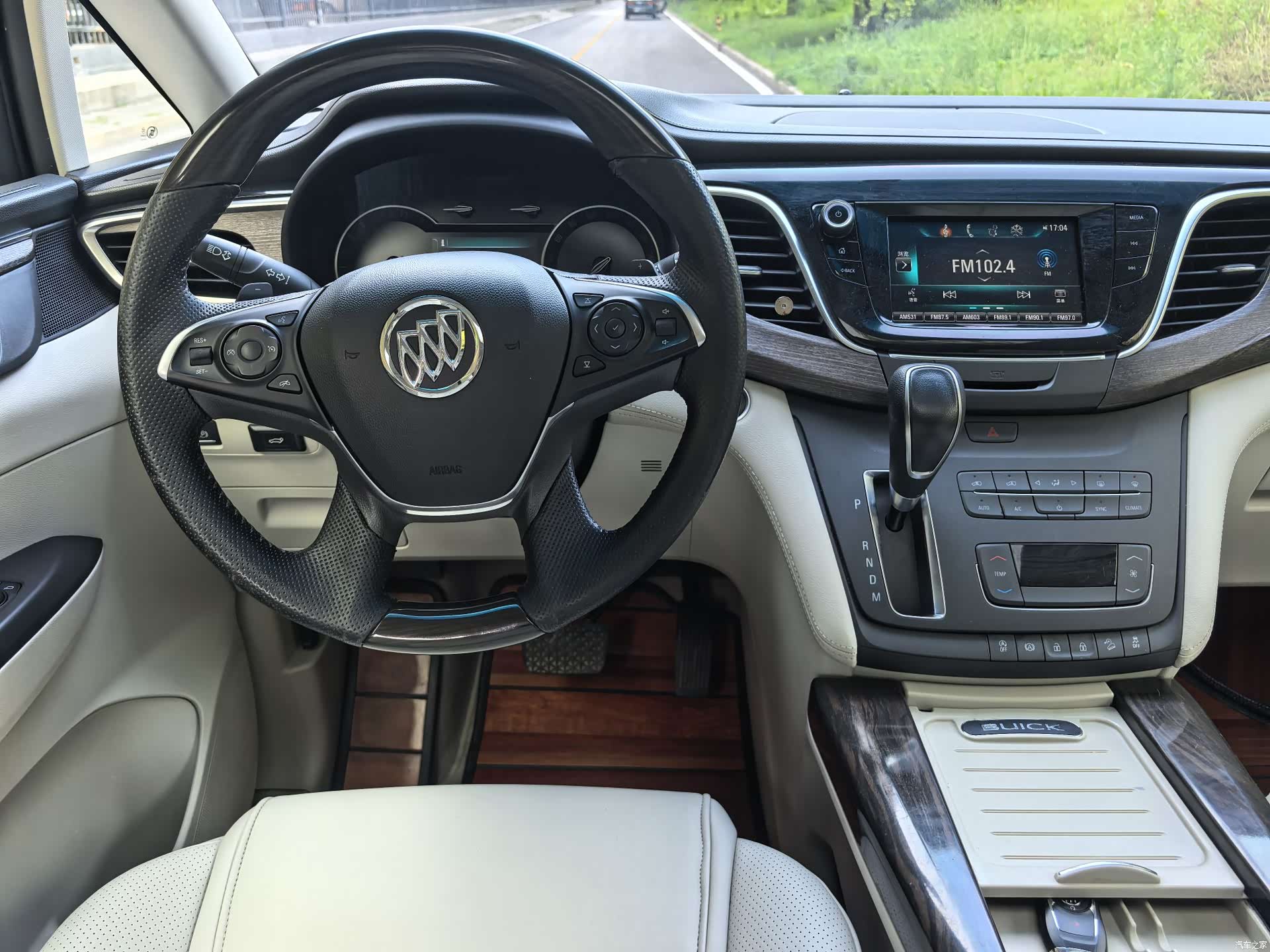 Buick GL8, 2020 12