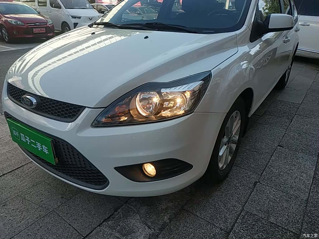 Ford Focus, 2015 24