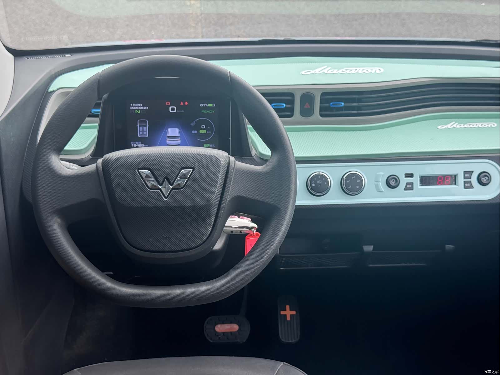 Wuling MINIEV, 2021 4
