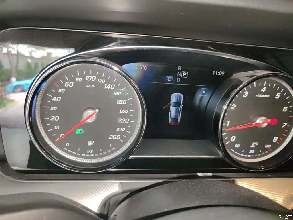 Mercedes-Benz E-Class, 2018 4