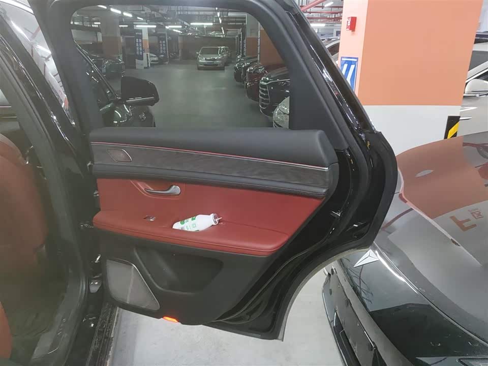 HarmonyOS Ask the world M5