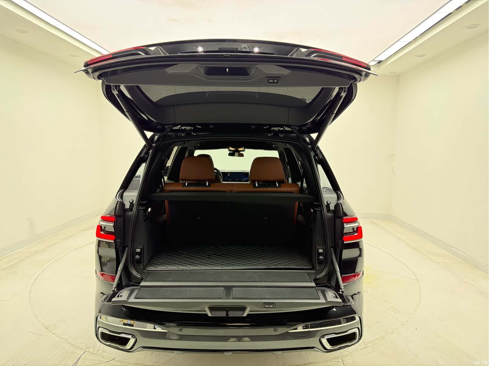 BMW X7, 2023 12