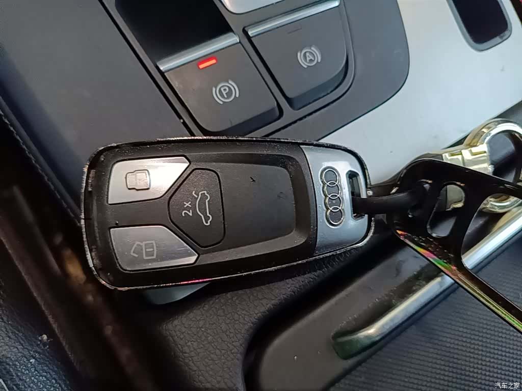 Audi Q5L, 2021 9