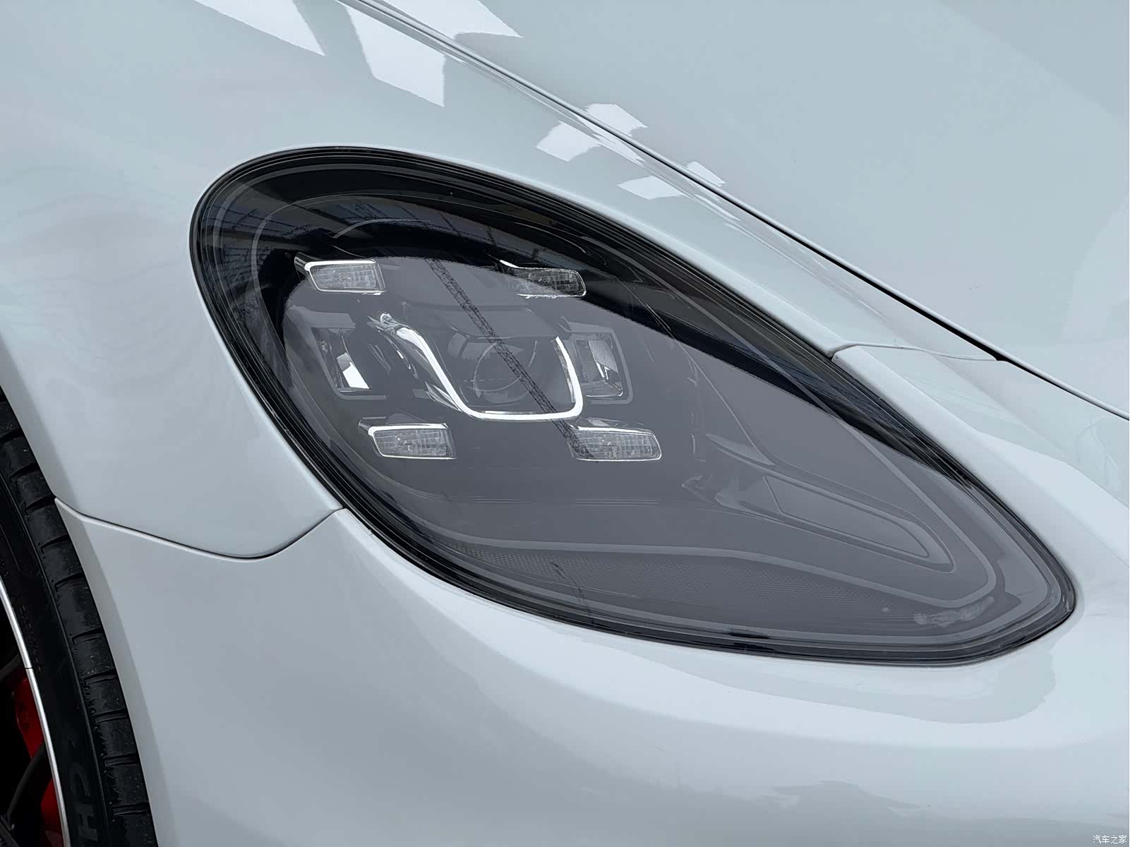 Porsche Panamera, 2018 12