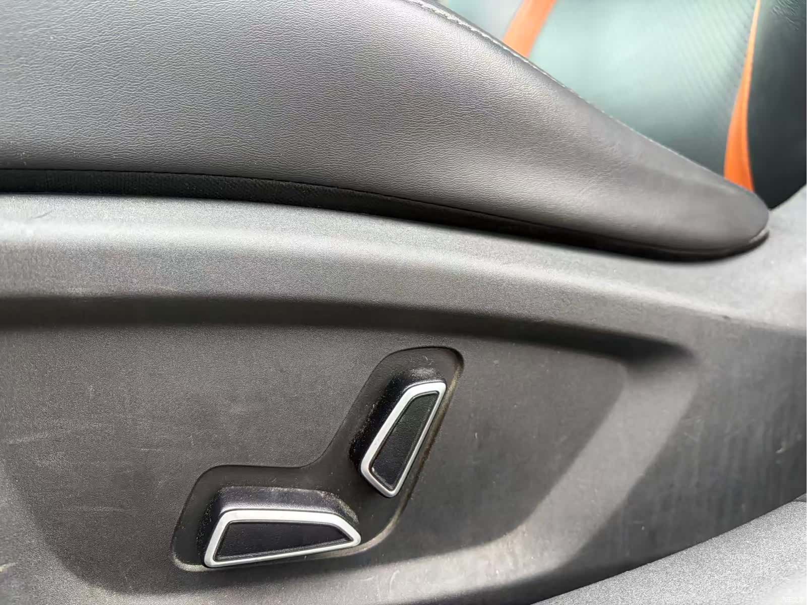 Changan UNI-V, 2022 10