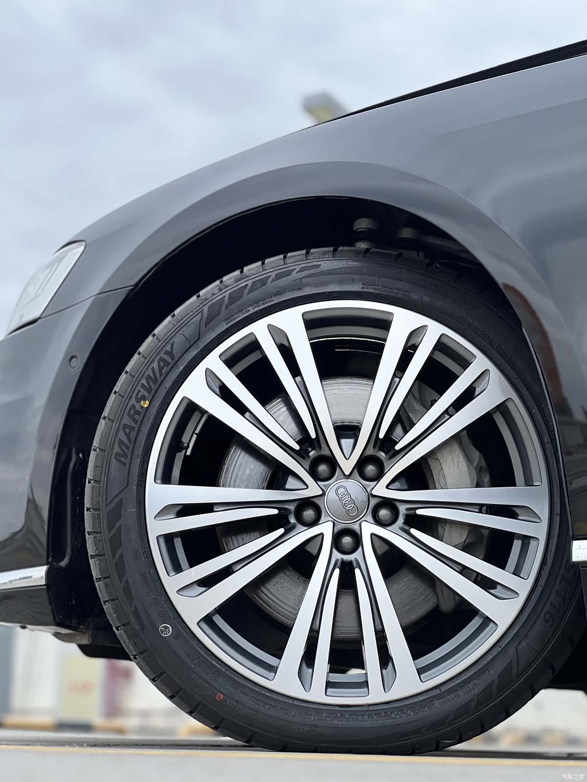 Audi A8L, 2019 16