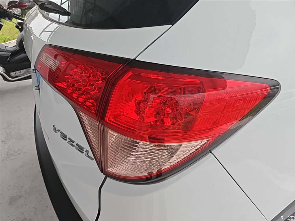 Honda Vezel, 2016 8