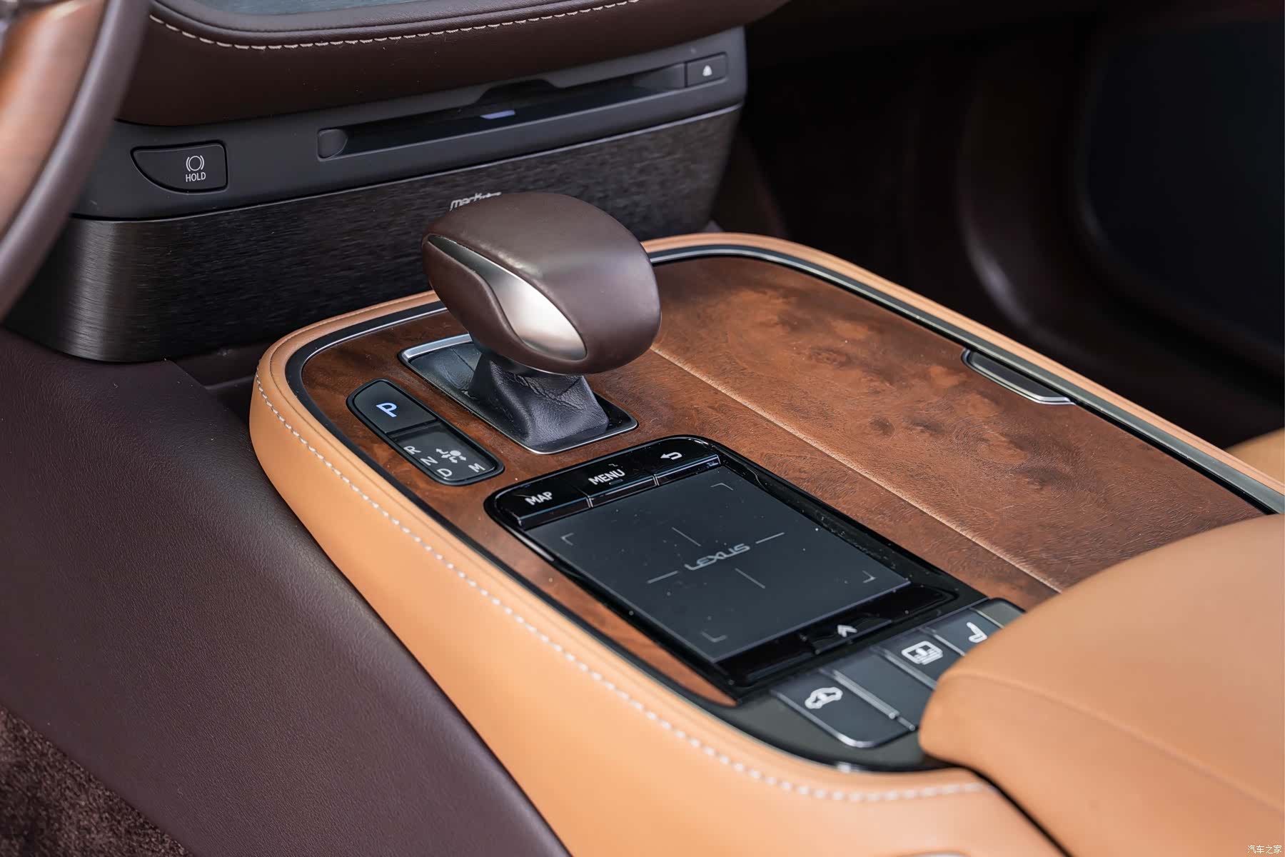 Lexus LS, 2018 15