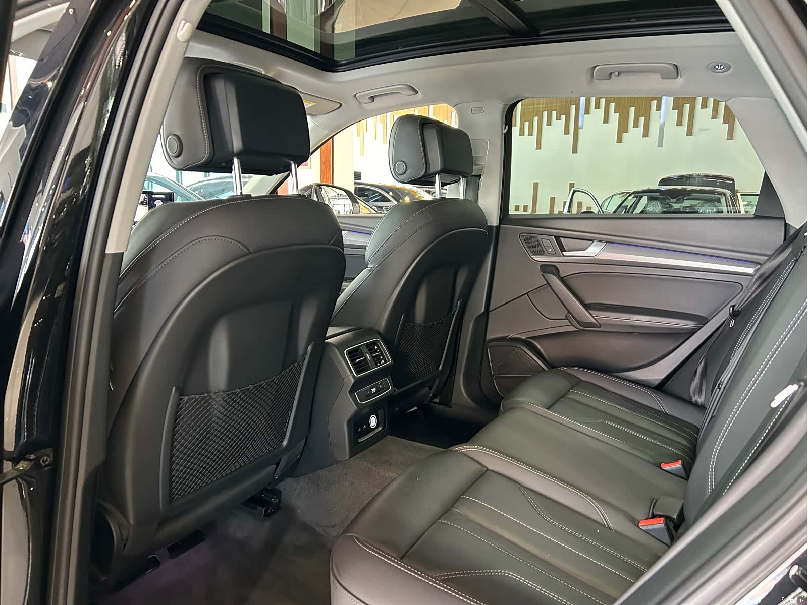 Audi Q5L, 2022 16
