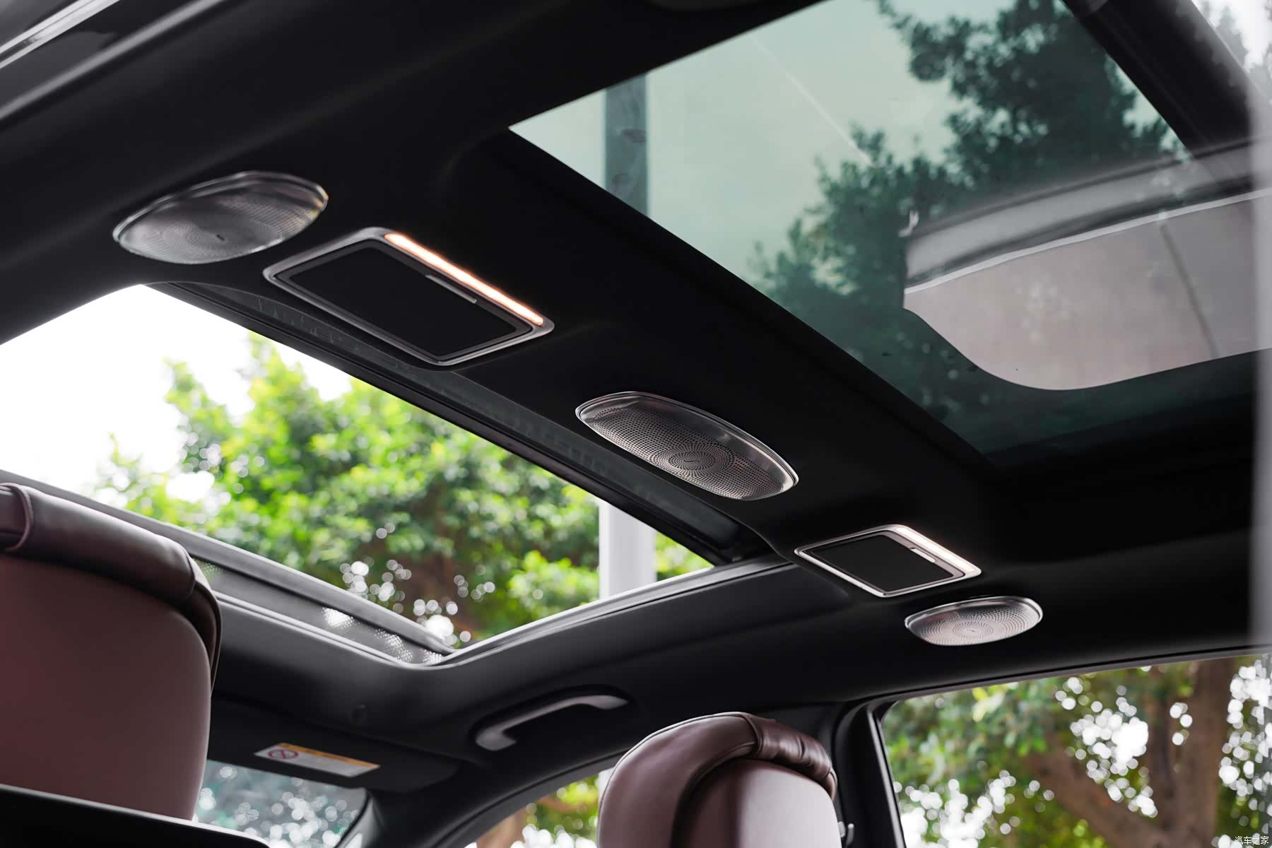 Maybach S-Class, 2019 7