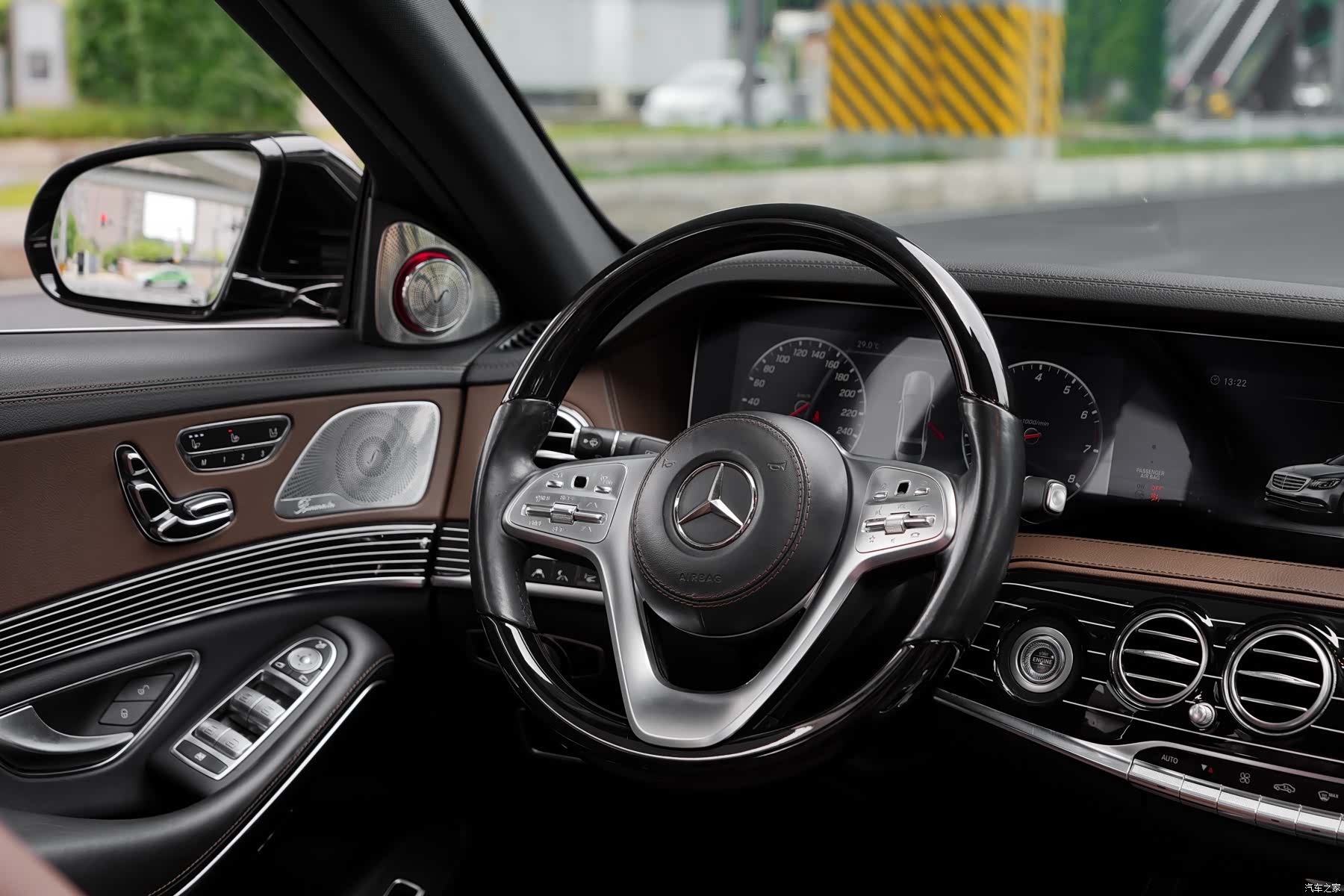 Maybach S-Class, 2019 51