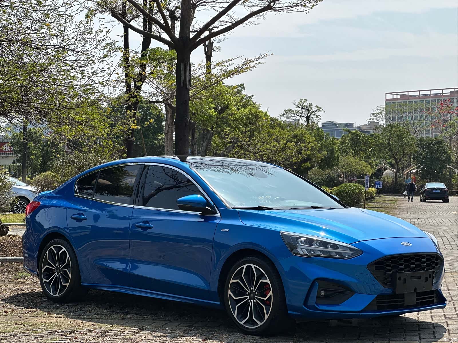 Ford Focus, 2021 4