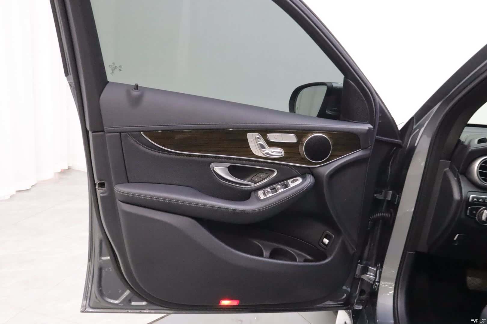 Mercedes-Benz GLC, 2019 10
