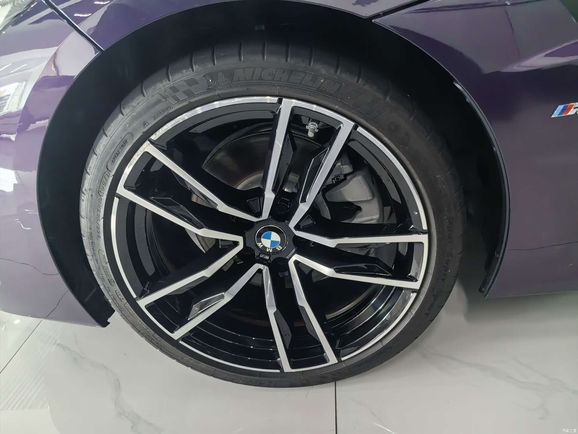 BMW Z4, 2025 4