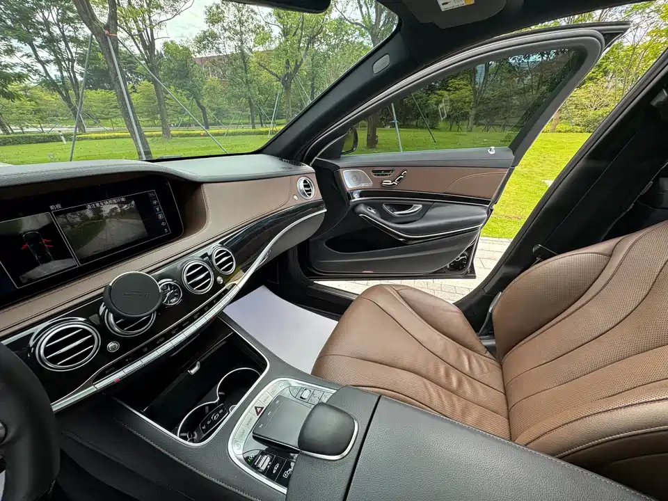 Mercedes-Benz Maybach S-class