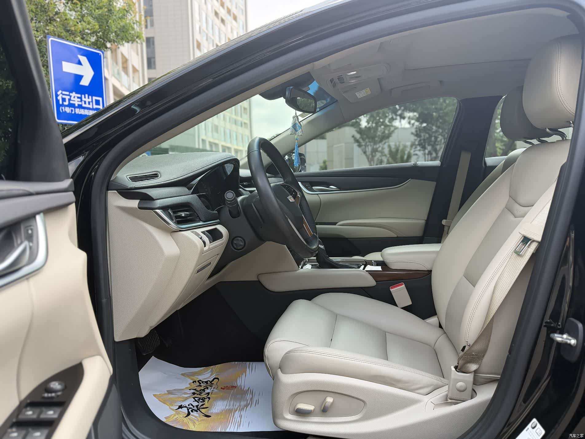 Cadillac XTS, 2019 4