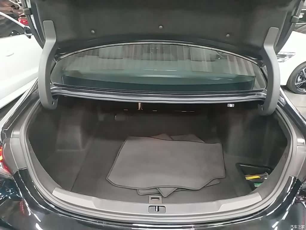 Buick LaCrosse, 2019 19
