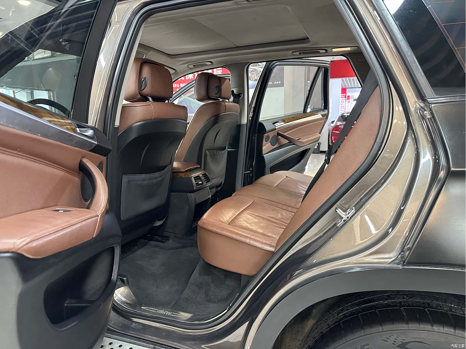 BMW X5, 2011 8