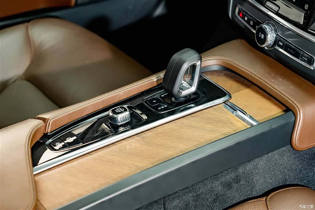 Volvo S90, 2022 18