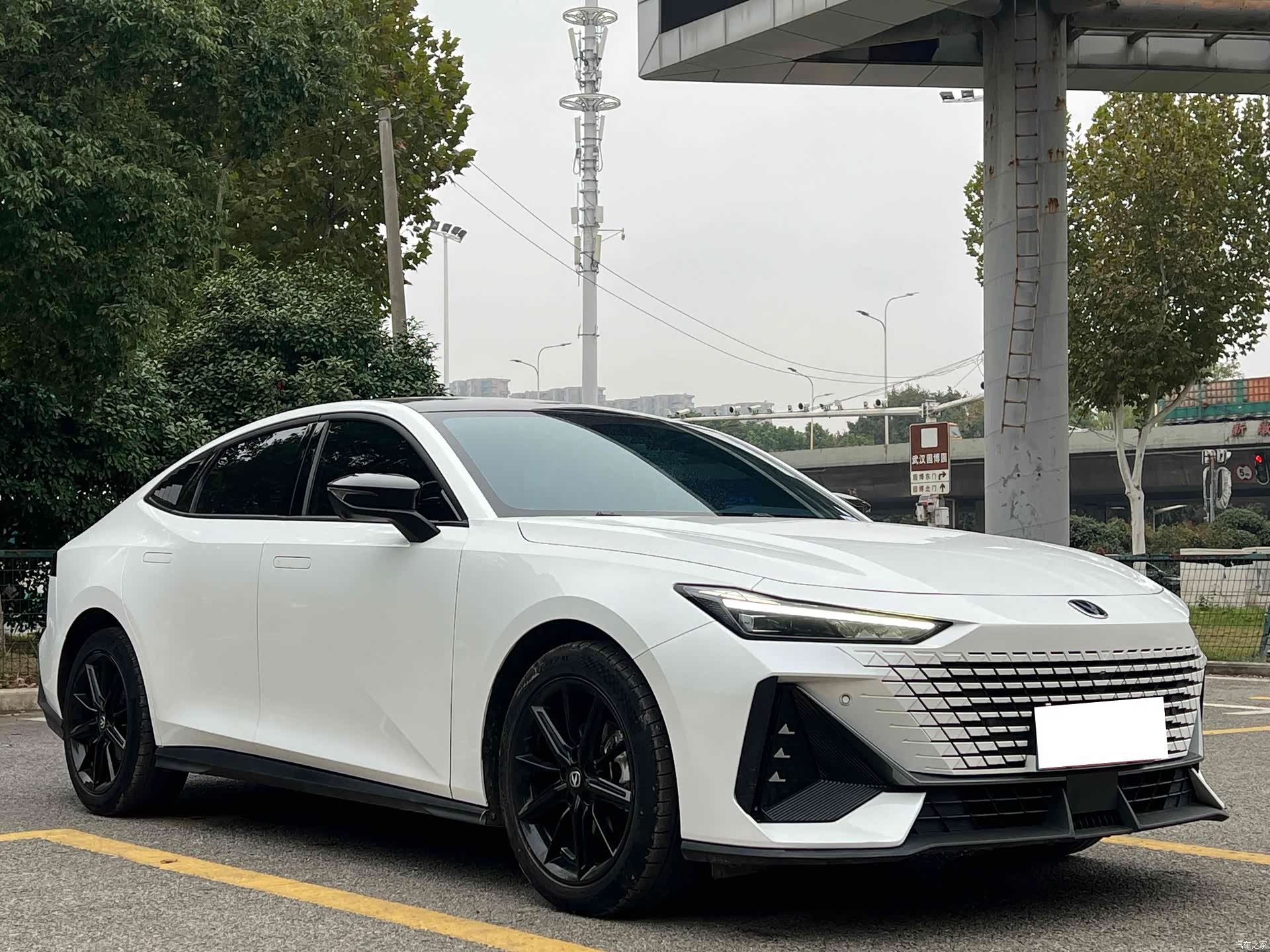 Changan UNI-V, 2022 3