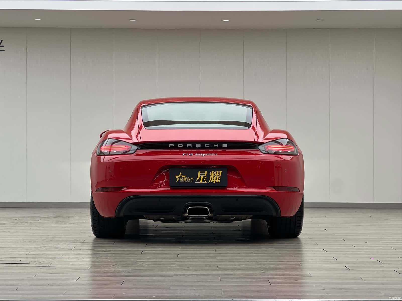 Porsche Cayman, 2018 4