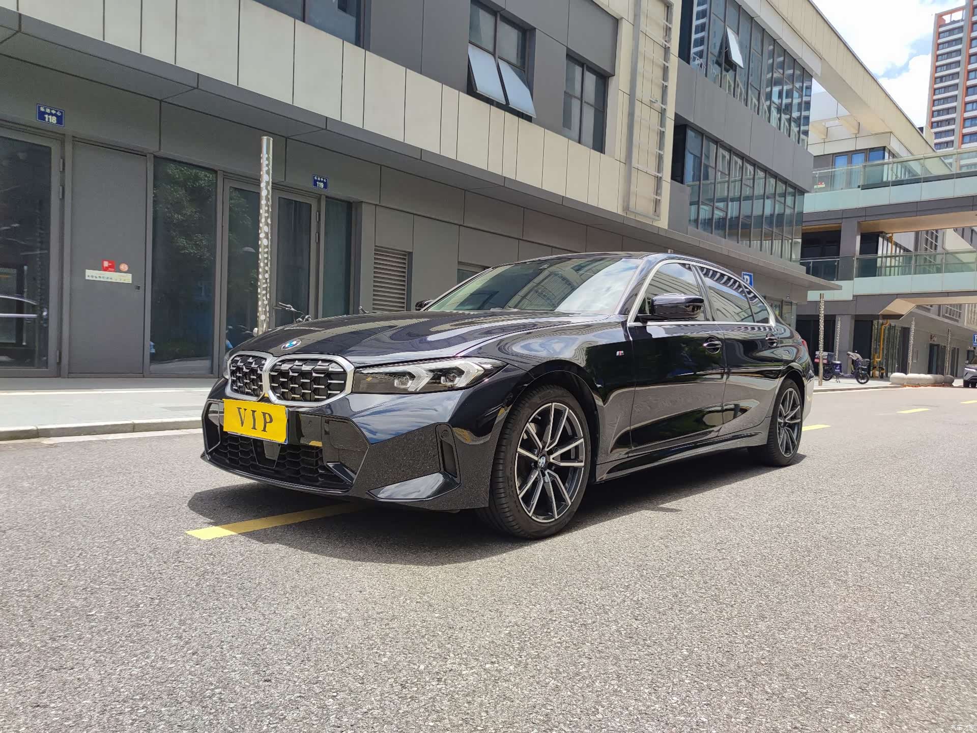 BMW 3 Series, 2024 1