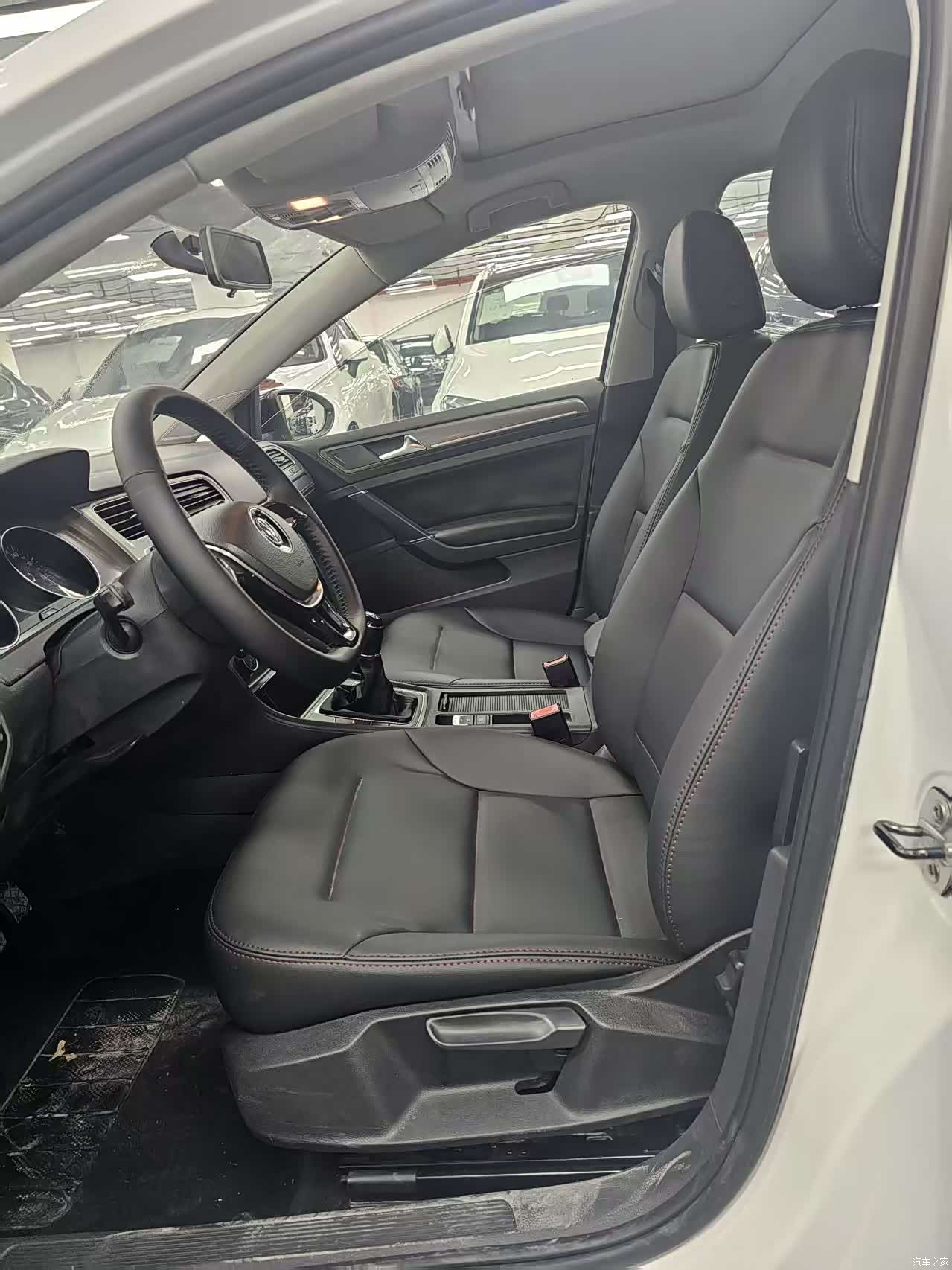 Volkswagen Golf, 2014 10
