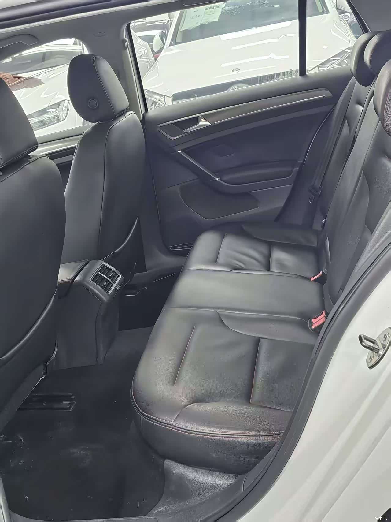 Volkswagen Golf, 2014 13