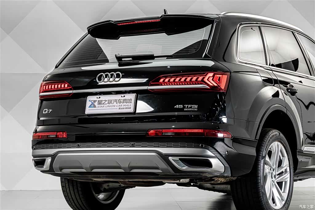 Audi Q7, 2024 7