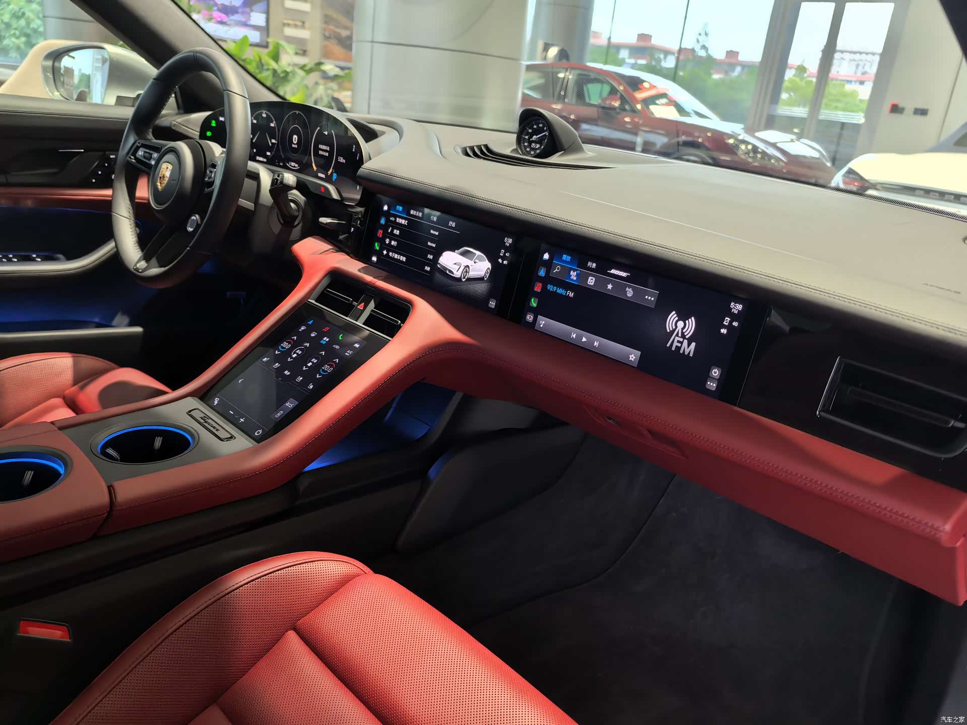Porsche Taycan, 2022 4